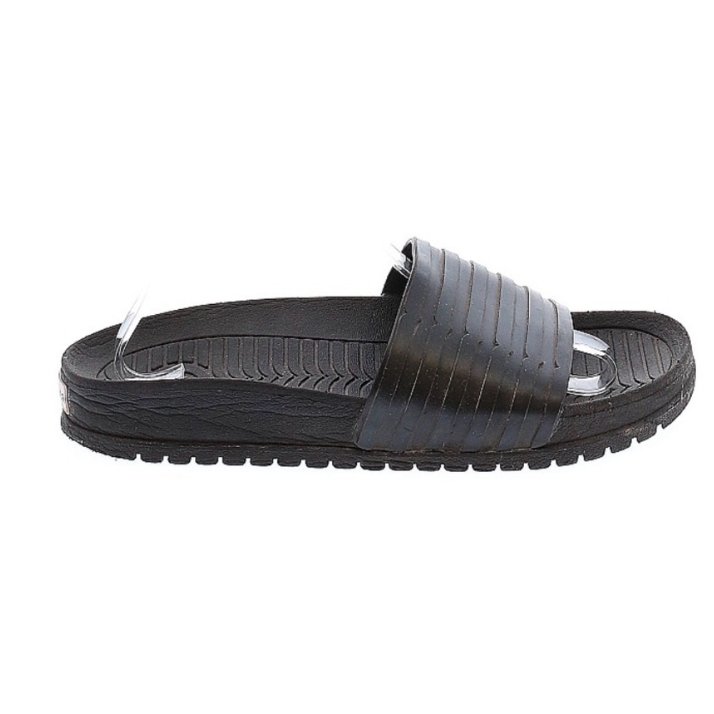 Hunter sandals/flip flops size 7